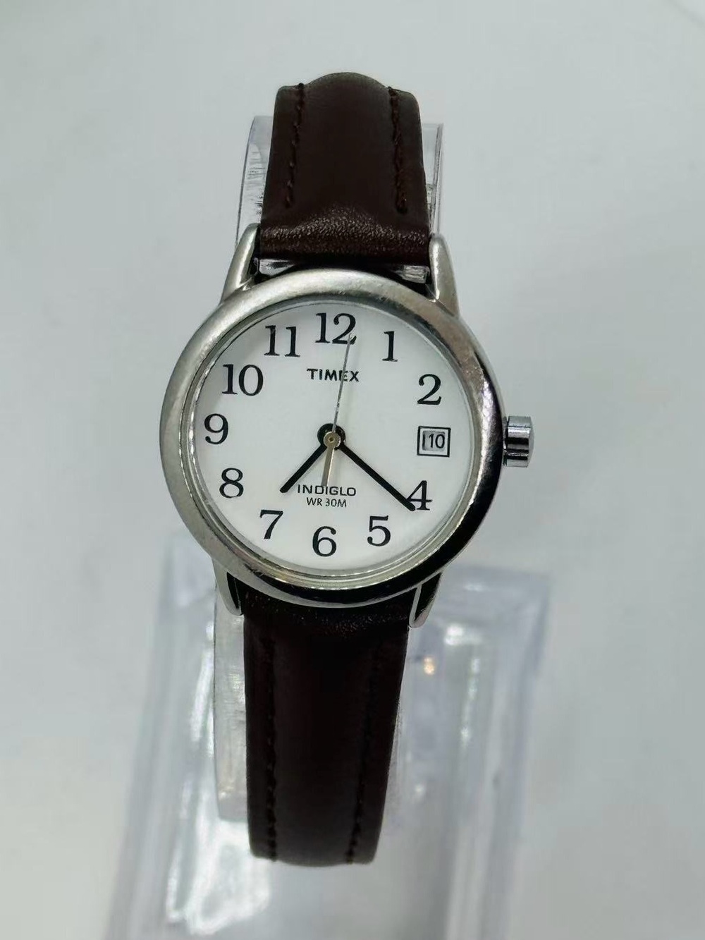 Vintage Timex Women’s Indiglo Quartz Watch 25mm Date WR 30M New Battery Runs